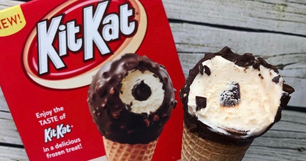 KitKat新巧克力甜筒開售　「獨家酥脆外層」配內餡饞哭網：最愛組合