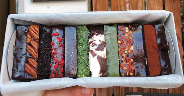 濃到像在吃生巧克力！　台南必買伴手禮「濃郁布朗尼」12種口味一次全品嚐❤