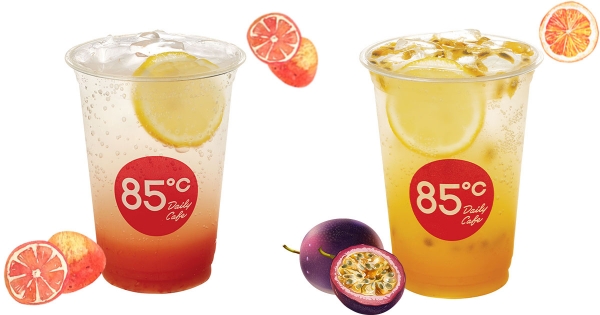 限8天第二件半價！　85℃「葡萄柚、百香優格氣泡飲」啵啵冒汽超涼爽～