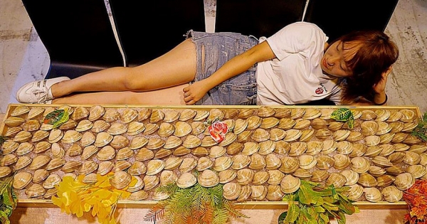 台中火鍋店94浮誇！拳頭大「牛奶貝」排起來比人高　一人300元吃好吃滿