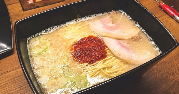 銀座一蘭10/10開幕!全球獨家「銀座重箱拉麵」 還有入口即化手工叉燒!