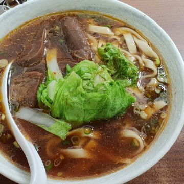 阿達師牛肉麵