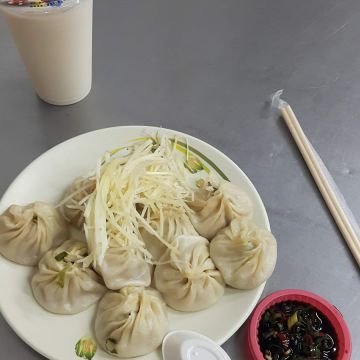 龍佳饌小籠湯包