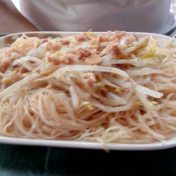 口甲霸浮水魚羹