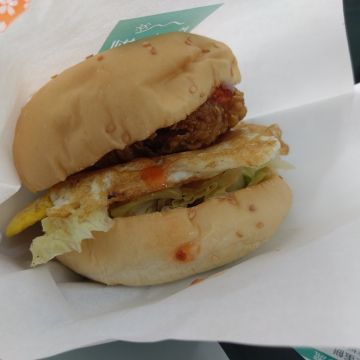 早安山丘 民雄保生店