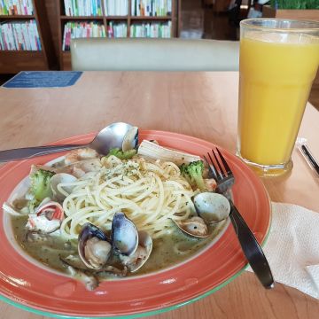 奈瑟斯咖啡 Naissance Coffee