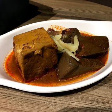 阿德師烏骨雞健康廚房