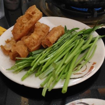 龍緣麻辣鴛鴦火鍋