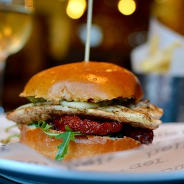 HELLO BURGER(暫停營運)