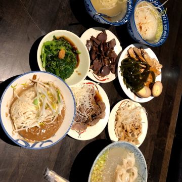 樂索門酒業 LE SOMMELIER