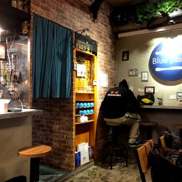 藍盤子 Blue Plate