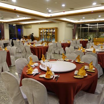 青青餐廳 QingQing Restaurant