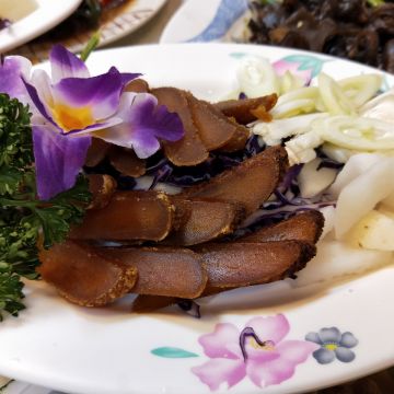東港阿清現撈生猛海鮮