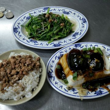 大眾韓國赤肉焿魷魚焿