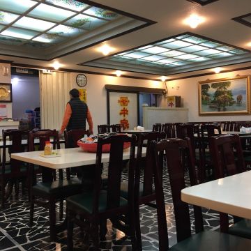 牛家莊（中壢店）