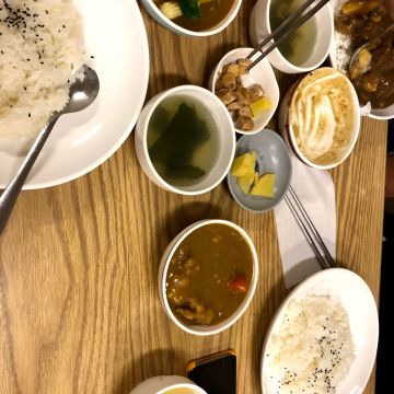 老騎士咖哩專賣店