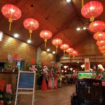 活跳跳活蝦餐廳