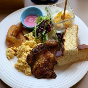 Freeway 73 Brunch&Snack