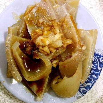 肉圓 甜不辣 壽司