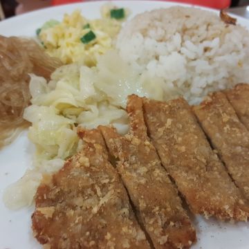 周師傅燒肉飯（仁愛店）