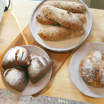 鴻記麵包店(江鳥言己麥面包店)