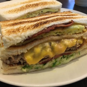 炭金嗑棧碳烤三明治