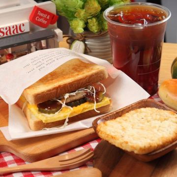 Isaac Toast & Coffee 中山伊通店