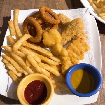 TNT美式炭烤牛排（淡水店）