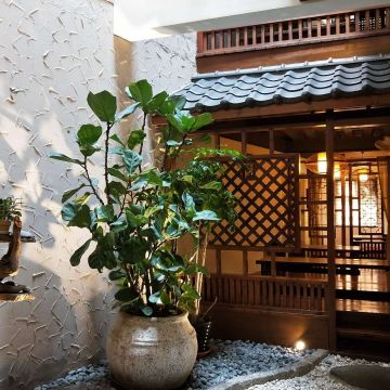 老舍人文餐飲 Old House