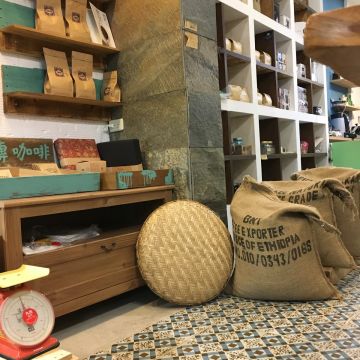 花磚咖啡 azulejo cafe