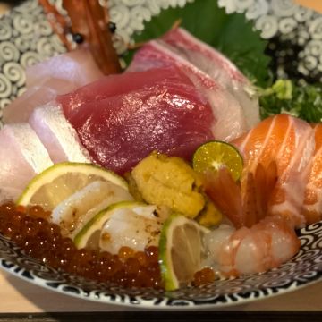 隱藏丼飯達人 向上店