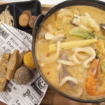 Louti 樓梯輕食坊