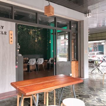 佩錡舅舅 Peggy uncle