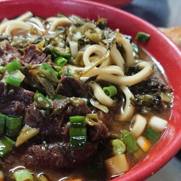 中壢正宗新明牛肉麵