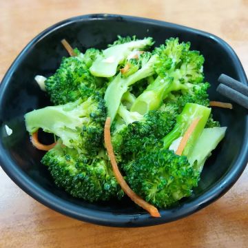 面皮厚手工刀削麵