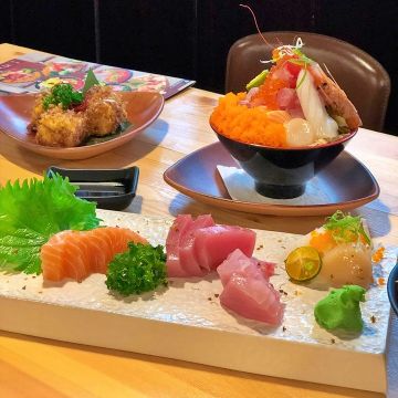 山口刺身ま丼飯專賣店-清大店/新竹美食/清大夜市美食/平價丼飯/日本料理/生魚片丼飯專賣店