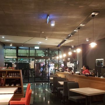 冒煙的石頭溫泉渡假旅館