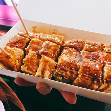 金牌巨無霸香酥臭豆腐（西屯店）