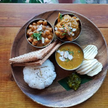 三個傻瓜印度蔬食 信義店 3 Idiots Toast & Curry