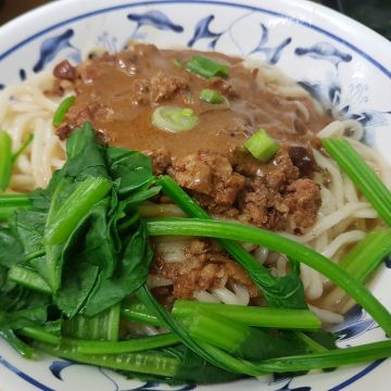 老溫牛肉麵
