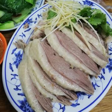 阿春燻鵝肉專賣店