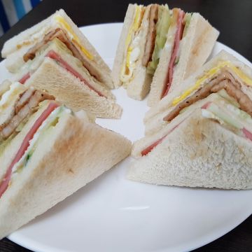 晨間廚房 La Morig