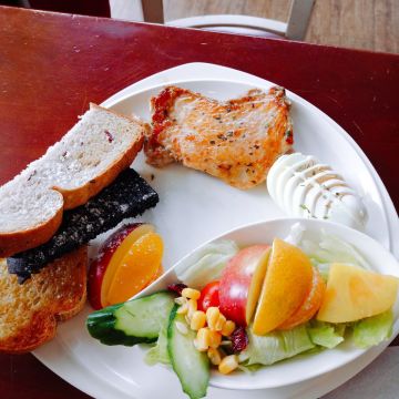 濰克早午餐 小港店 Wake Up Brunch