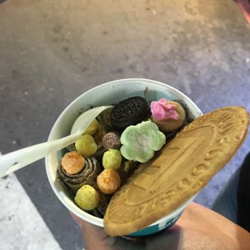 RGB創意炒冰捲（台北信義店）