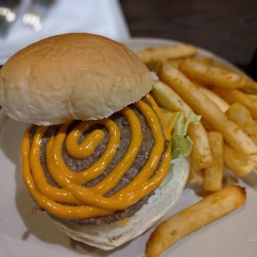 Feed Me美式餐廳（西屯店）