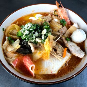 南台灣泡菜鍋專賣