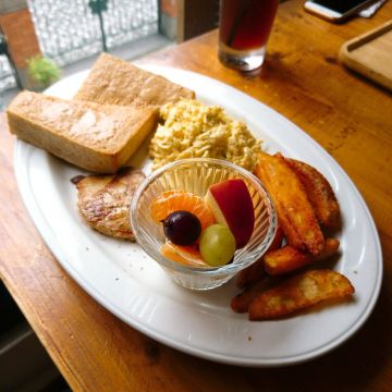 紗汀娜好食 Sabrina House