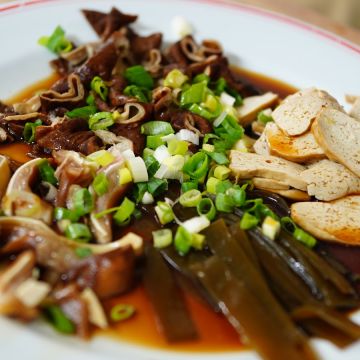 味到小吃川味牛肉麵