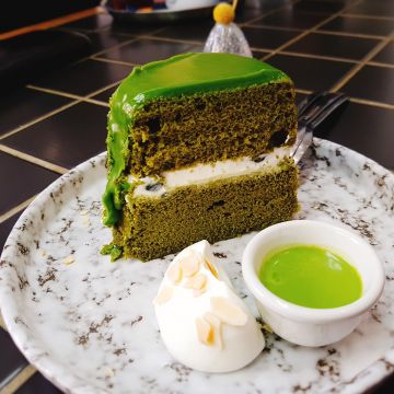 Ten Ten Den Den 點點甜甜