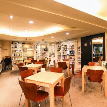 品嚐生活咖啡館 Cest La vie